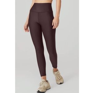 Alo Yoga 7/8 High-Waist Airlift Legging in Raisin